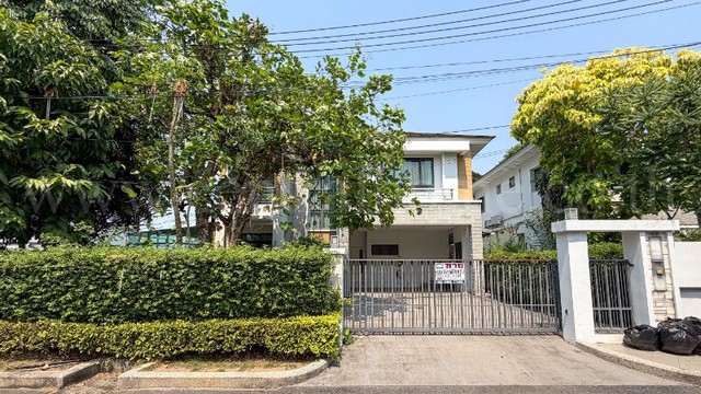 ขายด่วน บ้านเดี่ยว เพอร์เฟค มาสเตอร์พีซ เลคไซด์ รังสิต หลังมุม ถูกสุดในโครงการ