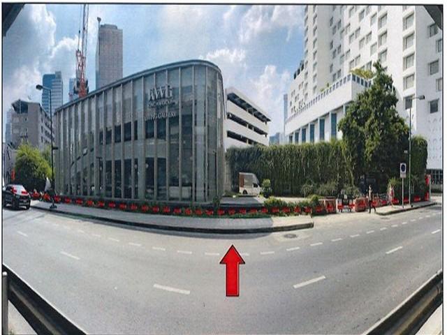ขายที่ดิน 304 ตร.ว. พร้อมอาคาร ถนนพระราม 4 เขตบางรัก ใกล้ MRT สามย่าน