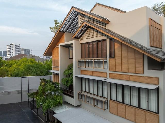 ขายบ้านเดี่ยว 4 ชั้น 620 ตร.ม. Pool Villa ซอยวิภาวดี 20 พร้อมลิฟท์ส่วนตัว