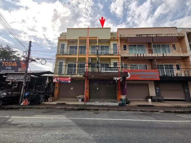  ขาย ตึกแถว เมืองนครศรีธรรมราช ห่างจาก โลตัส นครศรีธรรมราช เพียง 3.30 กม.